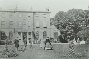 Broomwood House, Broomwood Road: achtergevel, Londen, 1890