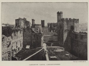 Kasteel Carnarvon, Carnarvonshire door English Photographer