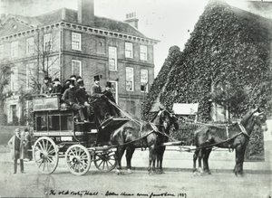Garratt Lane: The Old Vestry Hall, 1887 door English Photographer