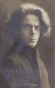 Herbert Fryer, Engelse componist en pianist (1877-1957) door English Photographer