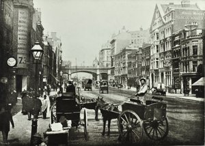 Holborn Viaduct, Farringdon Street, kijkend naar het noorden, City of London, 1890 door English Photographer
