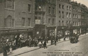 Houndsditch, een van de drukste straten van Londen, de thuisbasis van de novelty trade, Londen door English Photographer