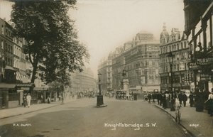 Knightsbridge, Londen door English Photographer