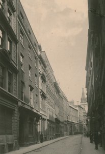 Lombard Street, Londen; foto; gedateerd juni 1885 door English Photographer