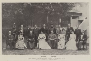 Bezoek van Lord Curzon aan Lucknow, een groep bij het regeringshuis door English Photographer