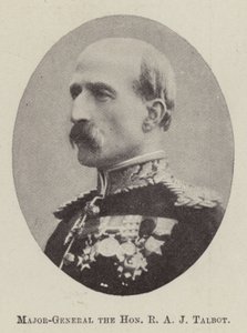 Generaal-majoor de Eerwaarde R A J Talbot door English Photographer