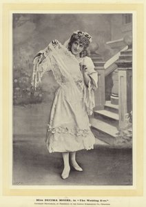 Miss Decima Moore in The Wedding Eve door English Photographer