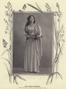 Miss Maud Jeffries door English Photographer