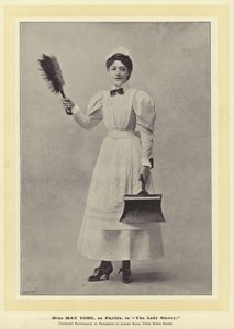 Miss May Yohe als Phyllis in The Lady Slavey door English Photographer