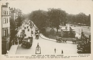 Park Lane en Hyde Park, Londen door English Photographer