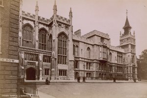 Ansichtkaart met de Inner Temple Library door English Photographer
