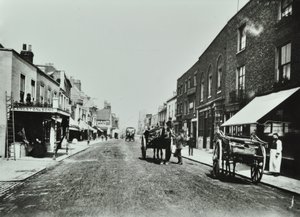Putney High Street, kijkend naar de brug, 1885
