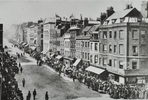 Saint Jamess Street, Westminster: noordwaarts vanaf Pall Mall, 1889