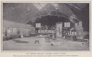 Sir George Newnes overdekte tennisbaan (z/w foto) door English Photographer