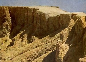 Zuidelijke helling van een koninklijke begraafplaats, Egypte