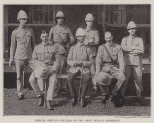 Speciale Dienst Officieren van het West-Afrikaanse Regiment door English Photographer