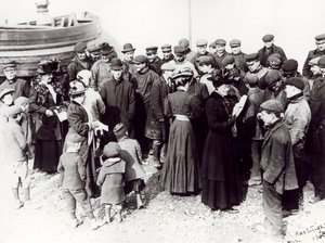 Suffragettes in Hastings door English Photographer