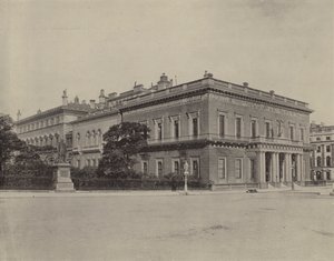 De Athenaeum Club (z/w foto) door English Photographer