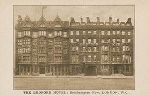 The Bedford Hotel, Southampton Row, Londen door English Photographer
