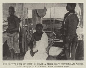 De gevangen koning van Benin aan boord van een Niger Coast Protectorate schip door English Photographer
