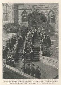 Het Hof van de Broederschap en Gastvrijheid van de Cinque Ports, de Processie vanuit de Kerk van St. Clement, Hastings door English Photographer