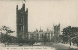 Het Hogerhuis vanaf Victoria Gardens, Londen door English Photographer