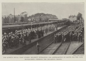 Het Queens Royal West Surrey Regiment op weg naar Southampton op weg naar de Kaap, matrozen juichen de vertrekkende troepen toe door English Photographer