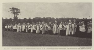 De rooms-katholieke viering van de dertiende eeuw van de landing van St. Augustinus in Ebbsfleet, de processie naar de herdenkingsdienst door English Photographer