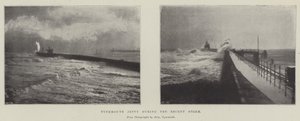 Tynemouth Pier tijdens de Recente Storm door English Photographer