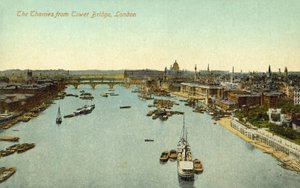 Uitzicht vanaf Tower Bridge, Londen