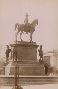 Wellington Monument in Hyde Park