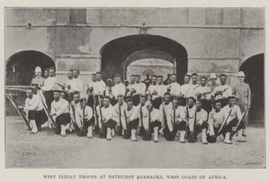 West-Indische Troepen in Bathurst Barracks, Westkust van Afrika door English Photographer