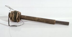 Een ruwe inductor waarmee Michael Faraday (1791-1867) de inductiewet ontdekte door English School