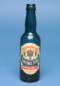 Fles Corona Football Stout