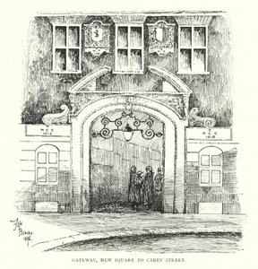 Poort, New Square naar Carey Street door English School