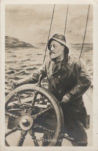 Portret van koning Edward VII aan het roer van HMS Britannia door English School