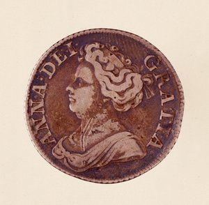 Zilveren Engelse Groschen, regering van koningin Anne Stuart (Anne van Groot-Brittannië) (1665-1714) 1712. Diam. 2,5 cm Napels, archeologisch museum door English School
