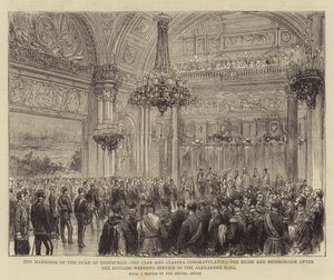 Het Huwelijk van de Hertog van Edinburgh, de Tsaar en Tsarina Feliciteren de Bruid en Bruidegom na de Engelse Huwelijksdienst in de Alexanderzaal door English School
