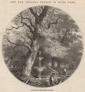 Het oude Crystal Palace in Hyde Park: fontein in de noordelijke transept