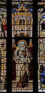Raam Ew met St. Anna, de Maagd Maria en Christus Kind