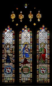 Raam nr. 3 met St. Johannes, Maagd Maria, St. Paulus door English School