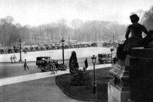 Het Rond Point en Georges Clemenceau-plein, Parijs, 1931