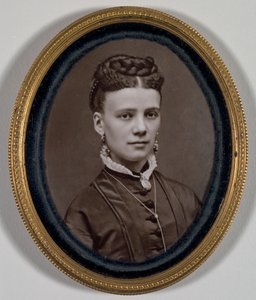 Portret van een vrouw, 1879 door Etienne Carjat