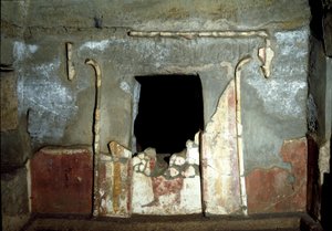 Etruskische beschaving: ingang van het Francois-graf in de necropolis van Ponte Rotto, 4e eeuw v.Chr. Vulci, Italië