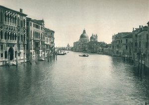 Grand Canal en Kerk van Santa Maria della Salute, Venetië, Italië