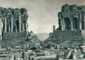 Podium van het Griekse Theater, Taormina, Sicilië, Italië, 1927 door Eugen Poppel