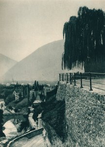 Uitzicht op de stad, Merano, Zuid-Tirol, Italië, 1927