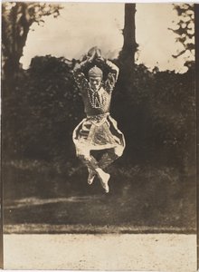 Danse Siamoise van Vaslav Nijinsky in het ballet Les Orientales door Eugène Druet