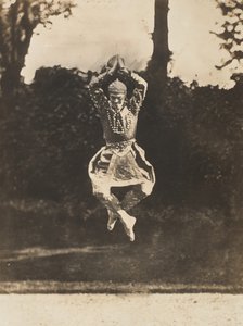 [Nijinsky in Danse siamoise uit de Orientales], 1910 door Eugène Druet