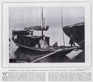 Reizen op de "Grote Rivier", een missionaris en zijn familie op weg naar de Yang-tze-Kiang door European Photographer